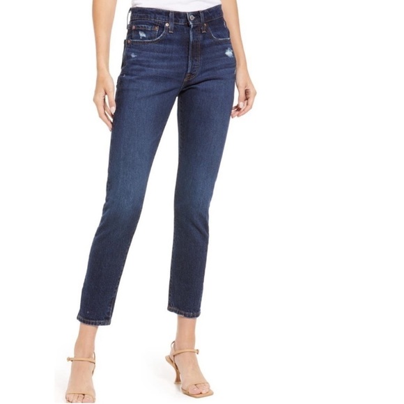 Levi’s 501 Skinny Jeans Salsa Dark Wash Size 24x28 F - Picture 1 of 12